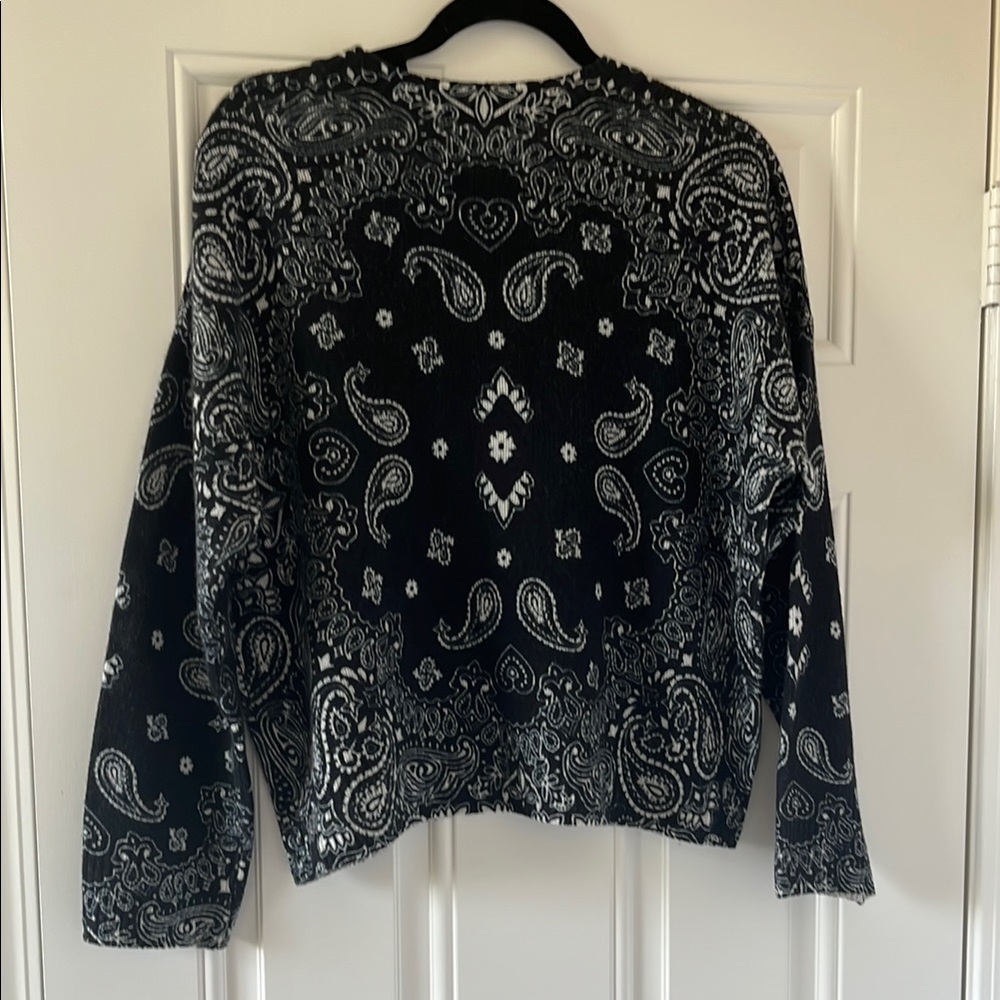 Aqua Cashmere Crew Neck Sweater ❤️‍🩹 Mended - Picture 5 of 8